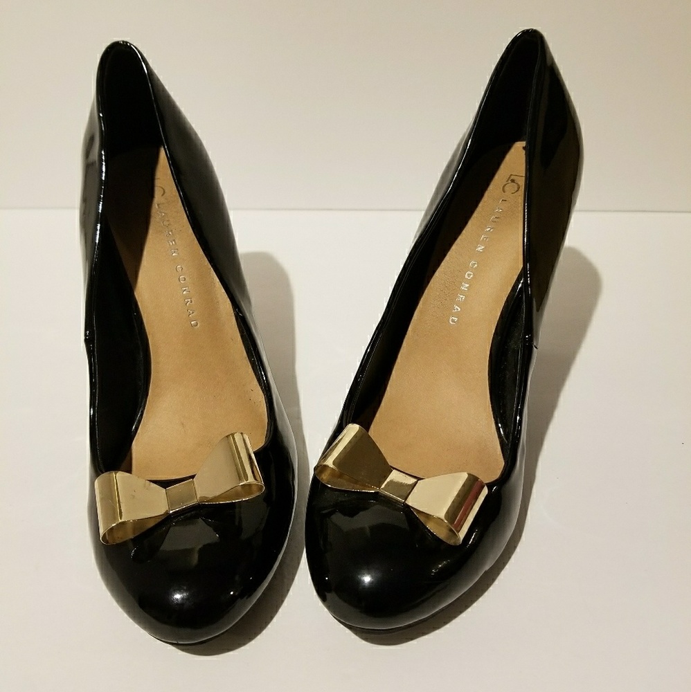 Lauren Conrad Black Pumps
